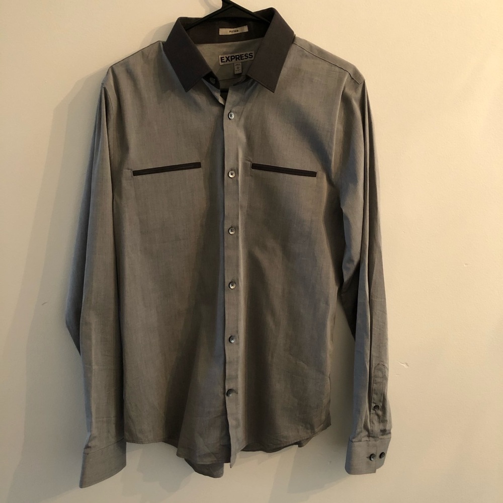 Express Fitted Dress Shirt (15-15.5)